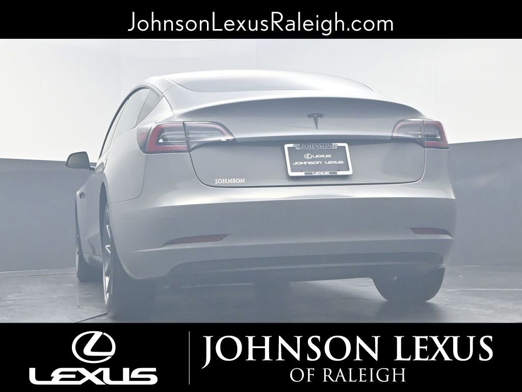 Used 2020 Tesla Model 3 Standard Range Plus image 18