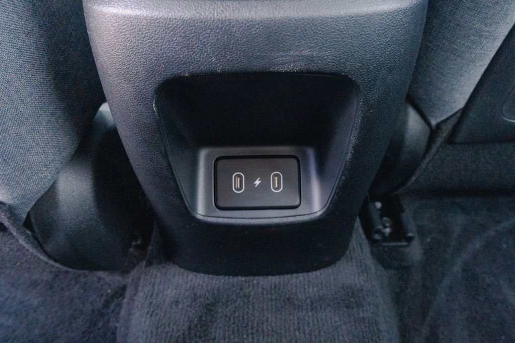 Certified 2025 Hyundai Elantra Limited image 16