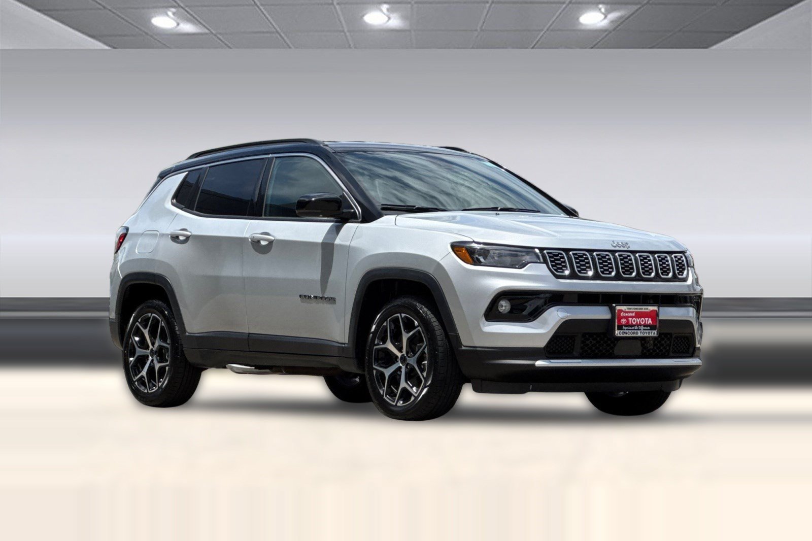 Used 2025 Jeep Compass Limited AWD/4WD image 7