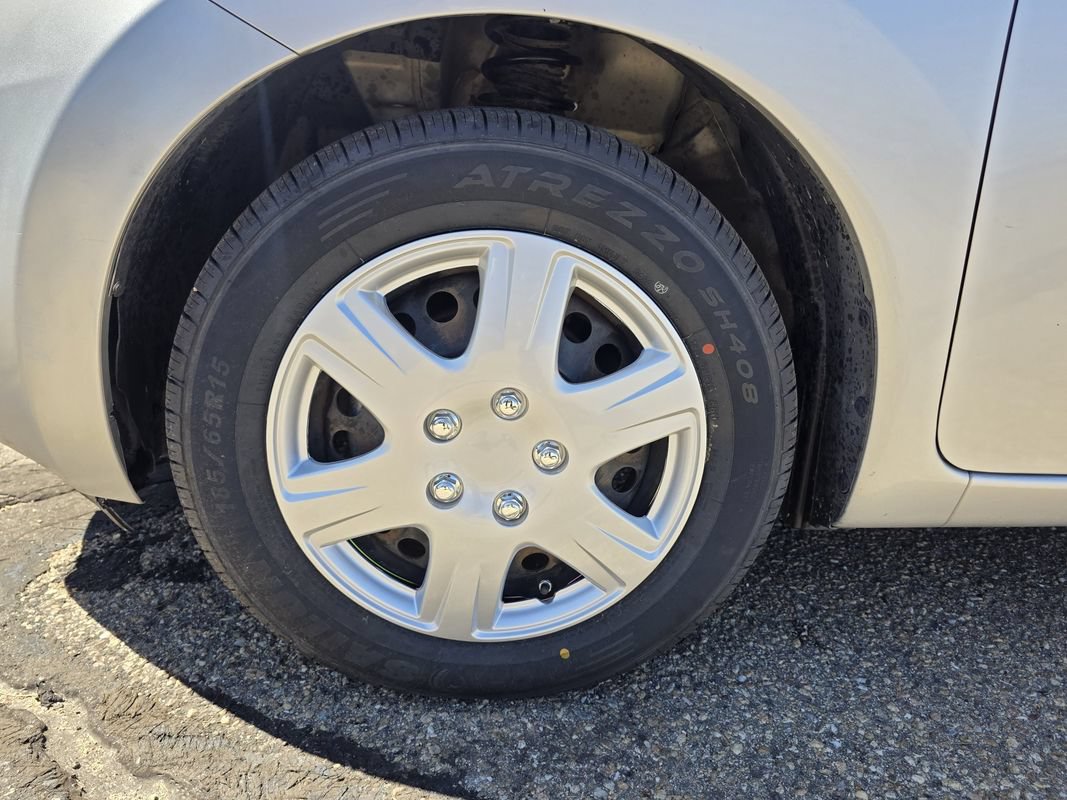 Used 2014 Nissan Versa Note SV FWD image 36