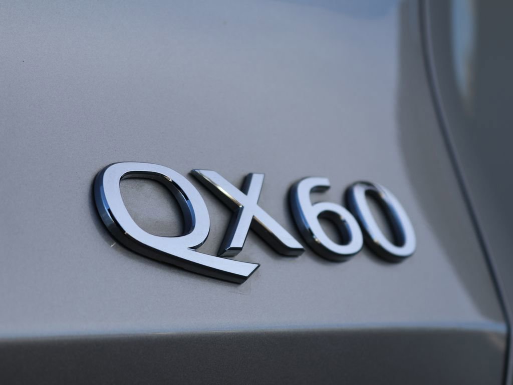 Certified 2025 INFINITI QX60 Sensory w/ Vision Package AWD/4WD image 34