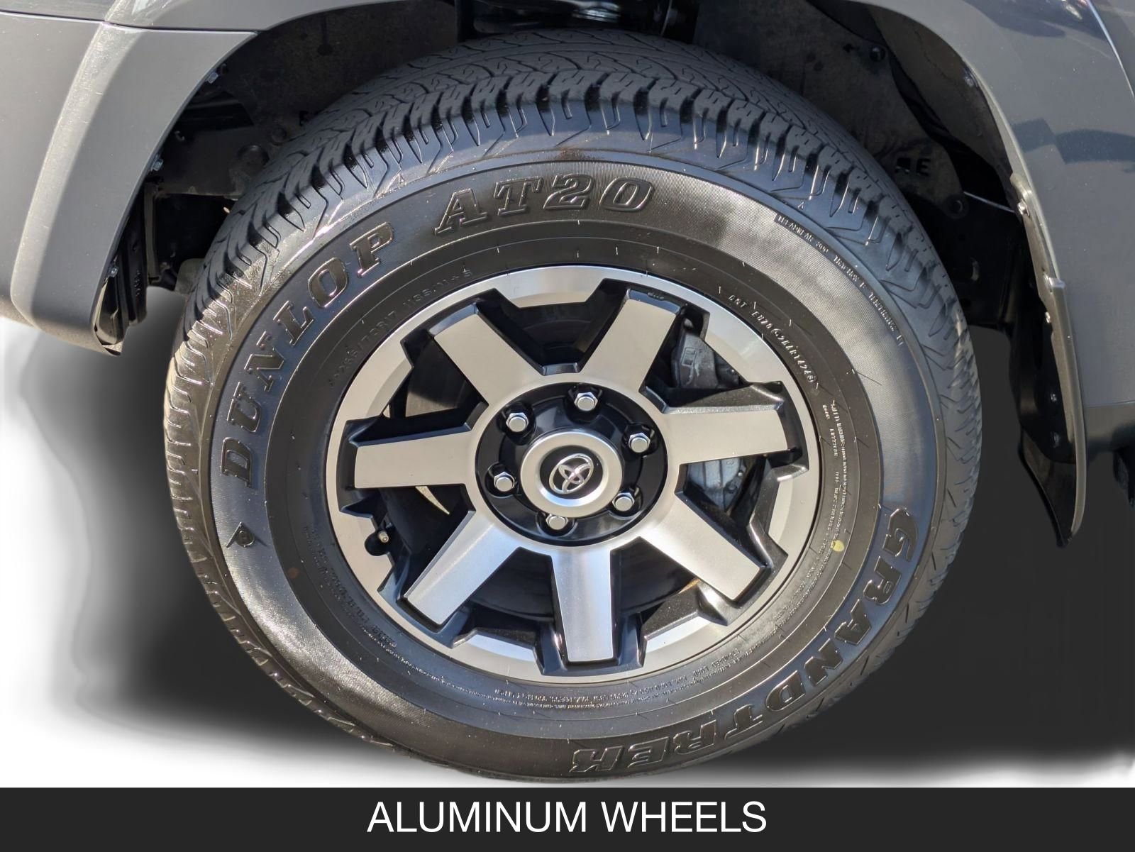 Used 2024 Toyota 4Runner TRD Off-Road Premium image 11