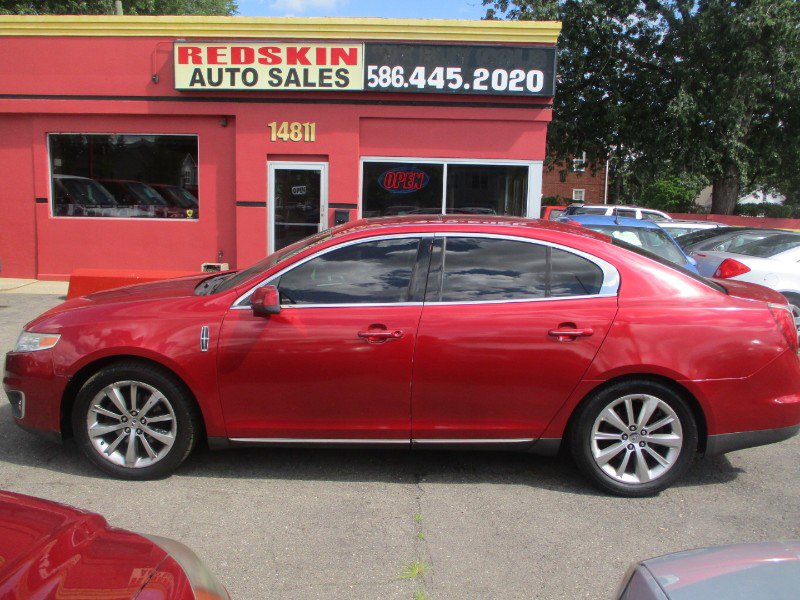 Used 2010 Lincoln MKS AWD image 4