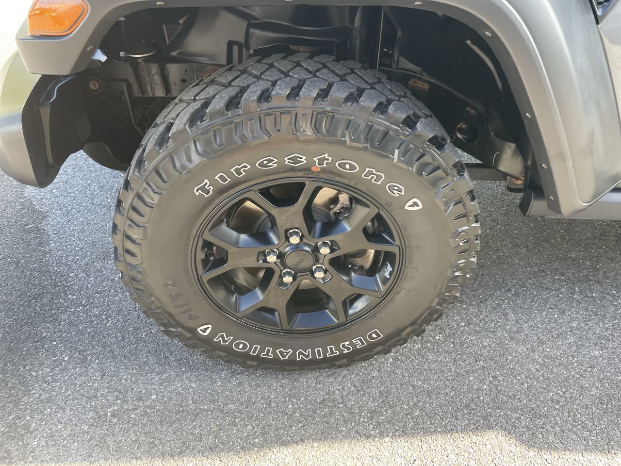 Used 2021 Jeep Wrangler Sport AWD/4WD image 26