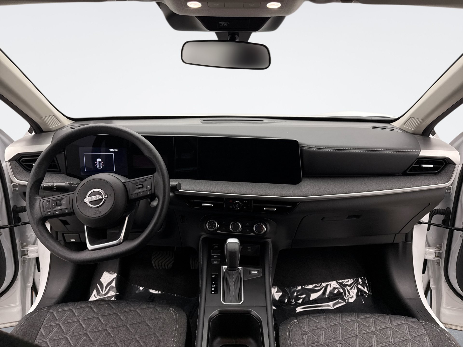 Used 2025 Nissan Kicks SV AWD/4WD image 14