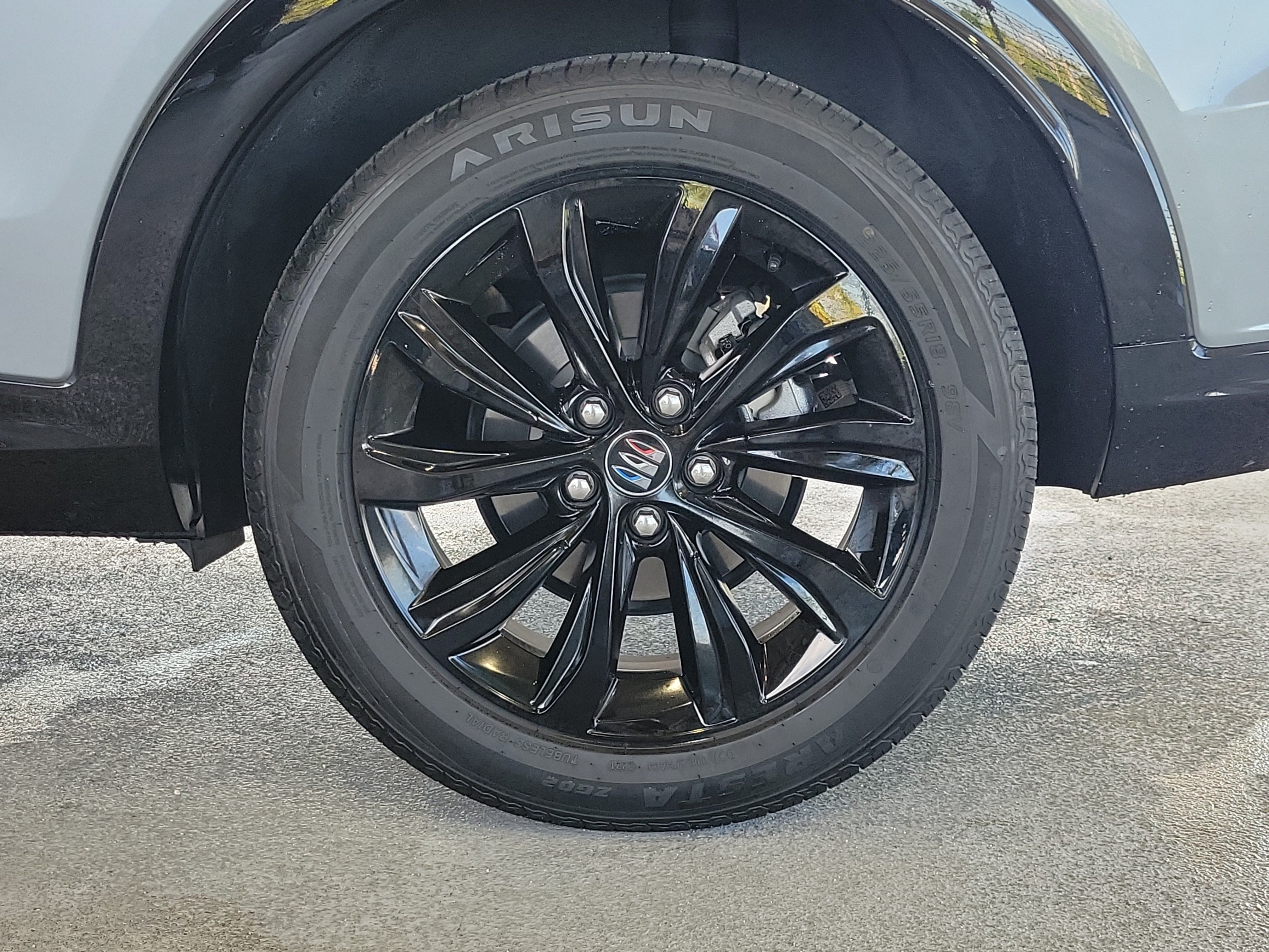 Used 2024 Buick Envista Sport Touring w/ Convenience I Package FWD image 5
