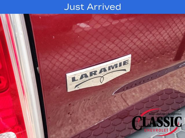 Used 2018 RAM 1500 Laramie AWD/4WD image 13