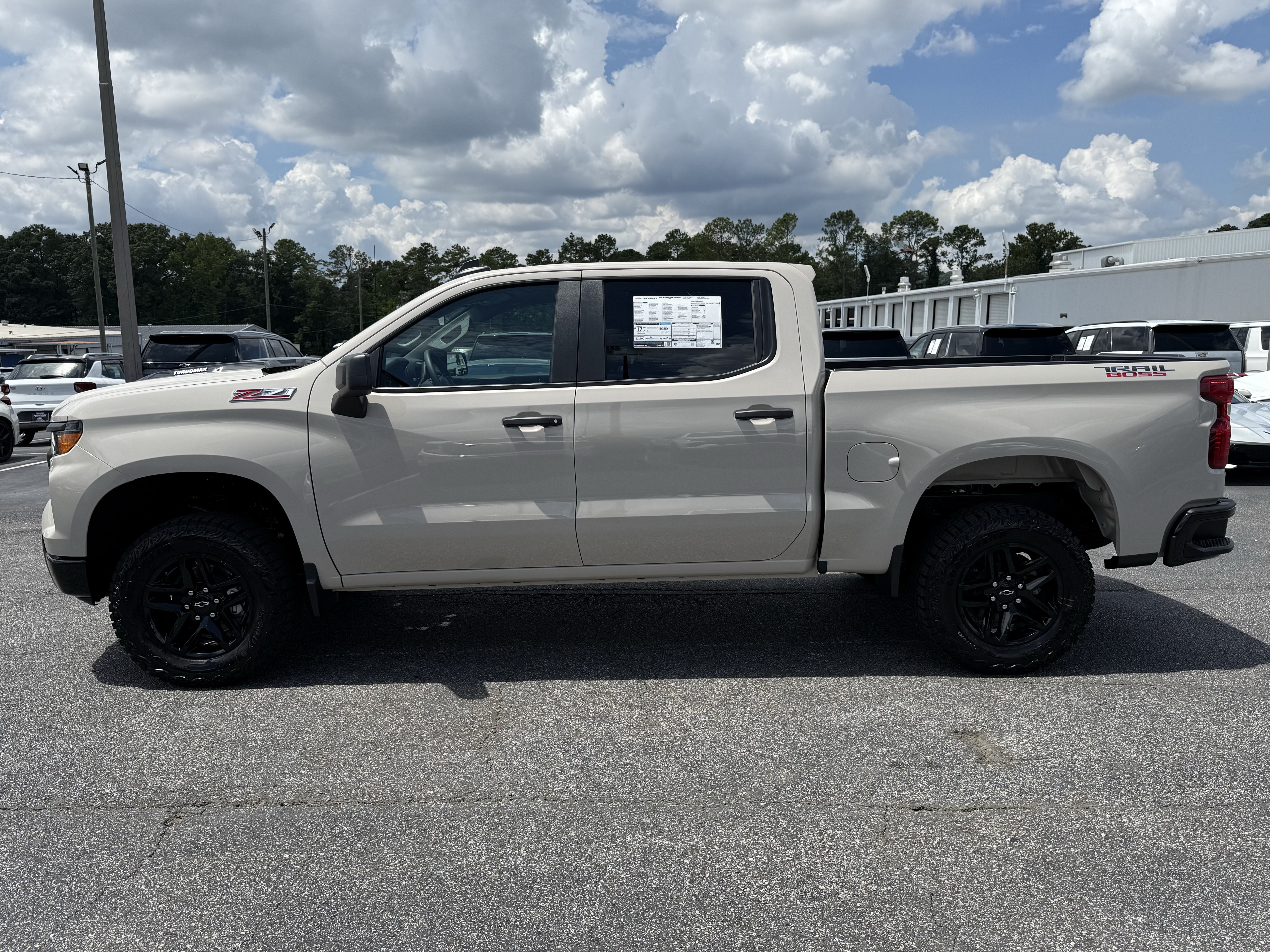 New 2026 Chevrolet Silverado 1500 Custom Trail Boss AWD/4WD image 7