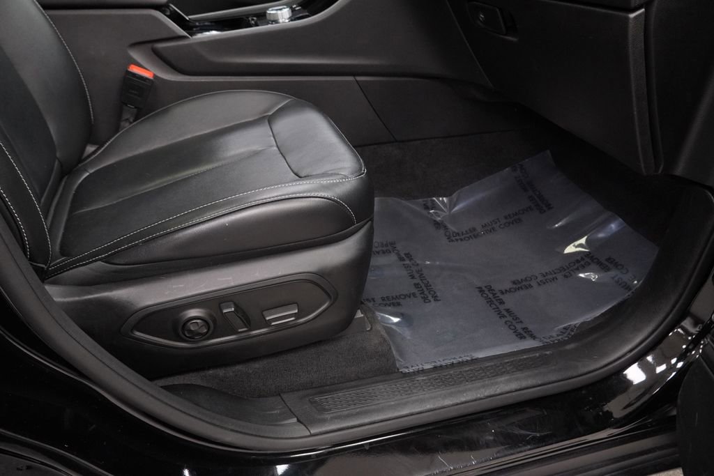 Used 2022 Jeep Grand Cherokee L Limited image 52