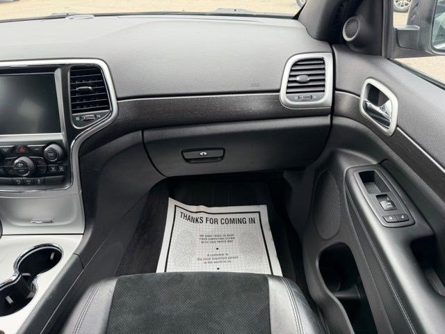 Used 2015 Jeep Grand Cherokee Altitude image 17