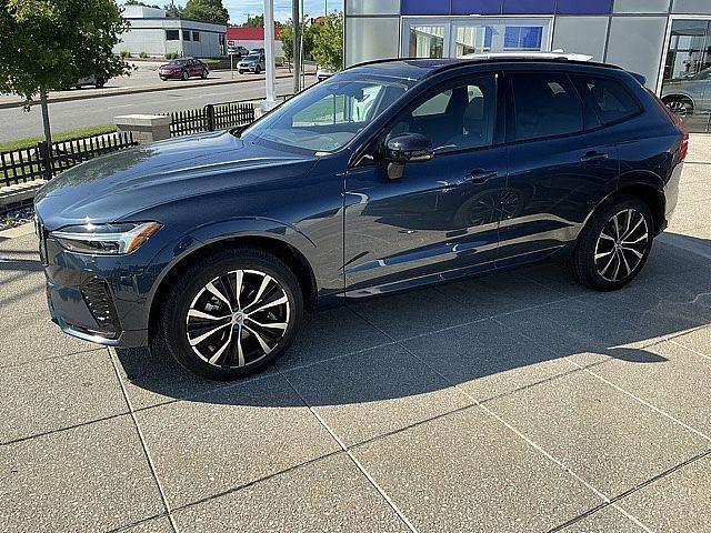 Certified 2023 Volvo XC60 B5 Plus w/ Climate Package AWD/4WD image 12