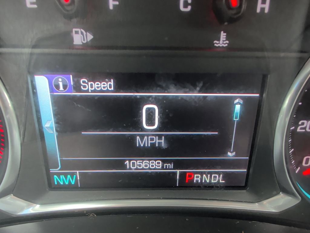 Used 2017 Chevrolet Malibu LT w/ Leather Package FWD image 12