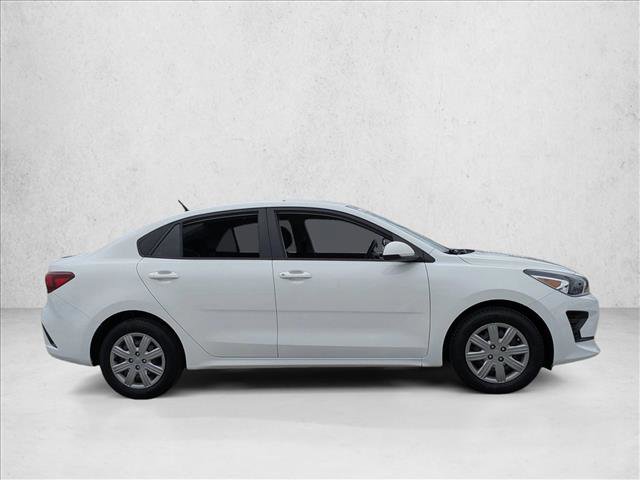Used 2023 Kia Rio LX image 4