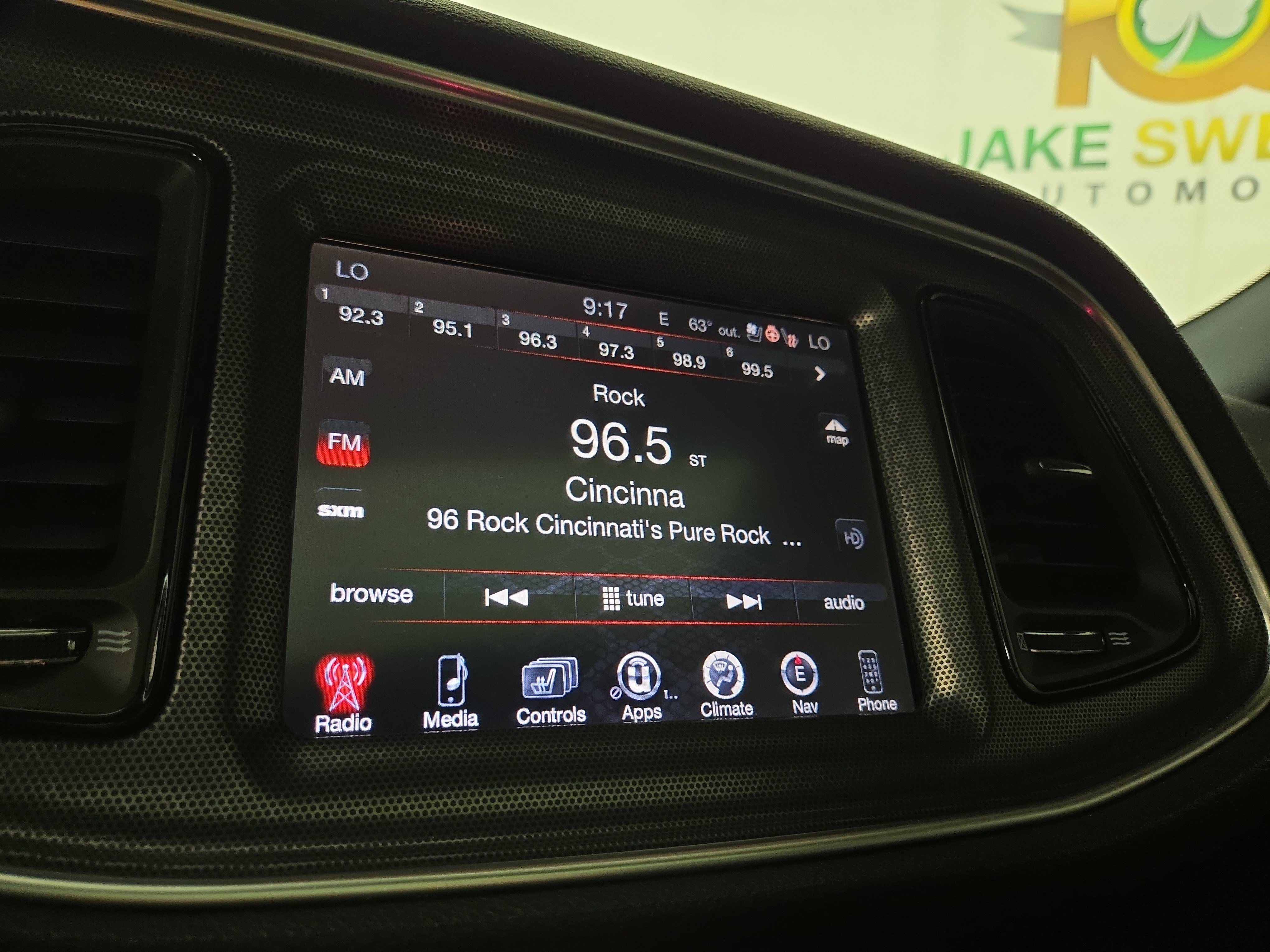 Used 2015 Dodge Challenger R/T Scat Pack w/ Leather Interior Group RWD image 20
