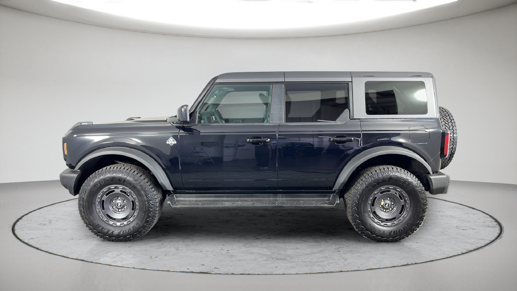 Used 2025 Ford Bronco Outer Banks w/ Sasquatch Package AWD/4WD image 12