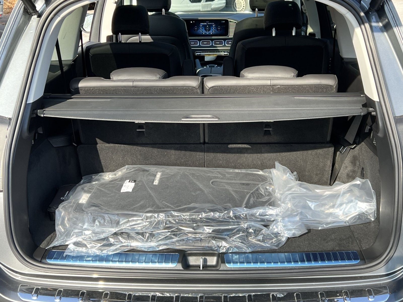 Certified 2026 Mercedes-Benz GLS 450 4MATIC image 25