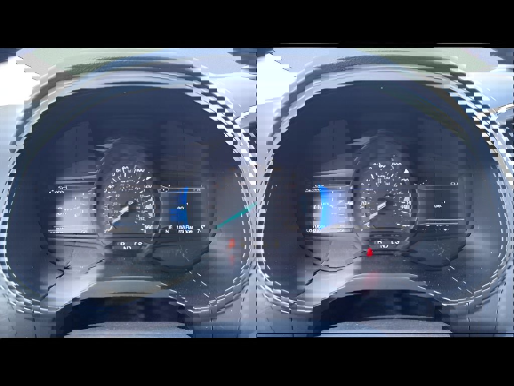 Used 2022 Ford Edge SEL w/ Sport Appearance Package image 17