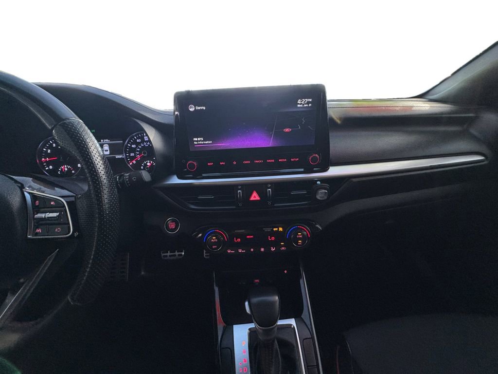 Used 2022 Kia Forte GT image 12