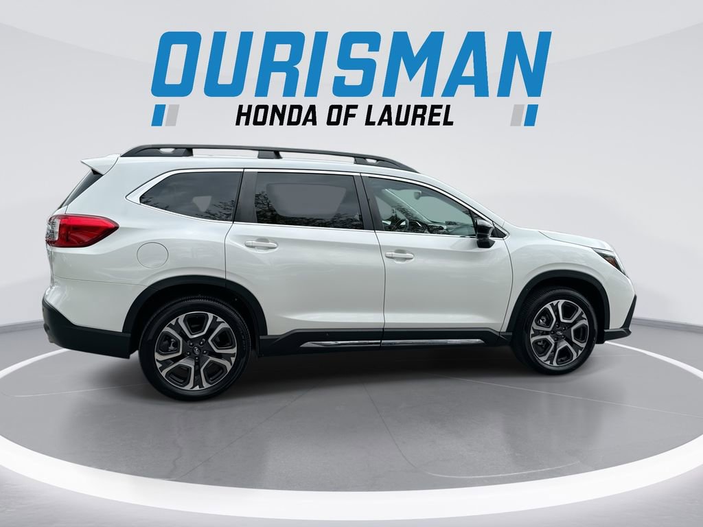 Used 2024 Subaru Ascent Limited w/ Technology Package image 9