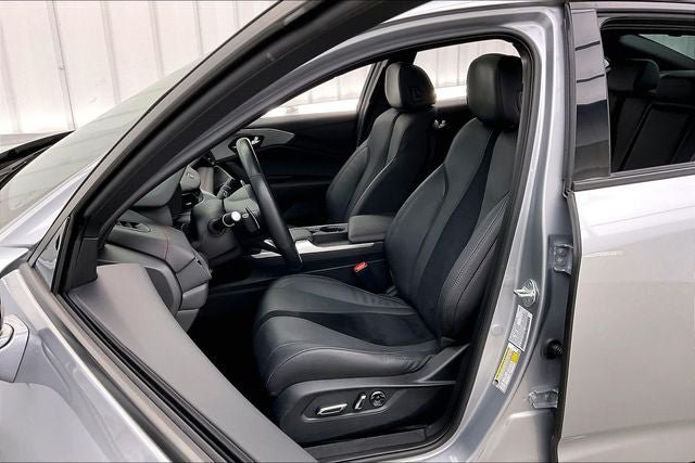 Used 2025 Acura TLX SH-AWD w/ A-SPEC Pkg image 8