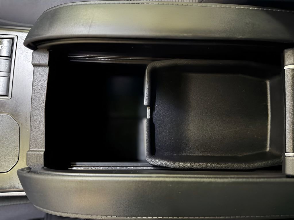 Used 2023 Toyota Highlander LE image 24