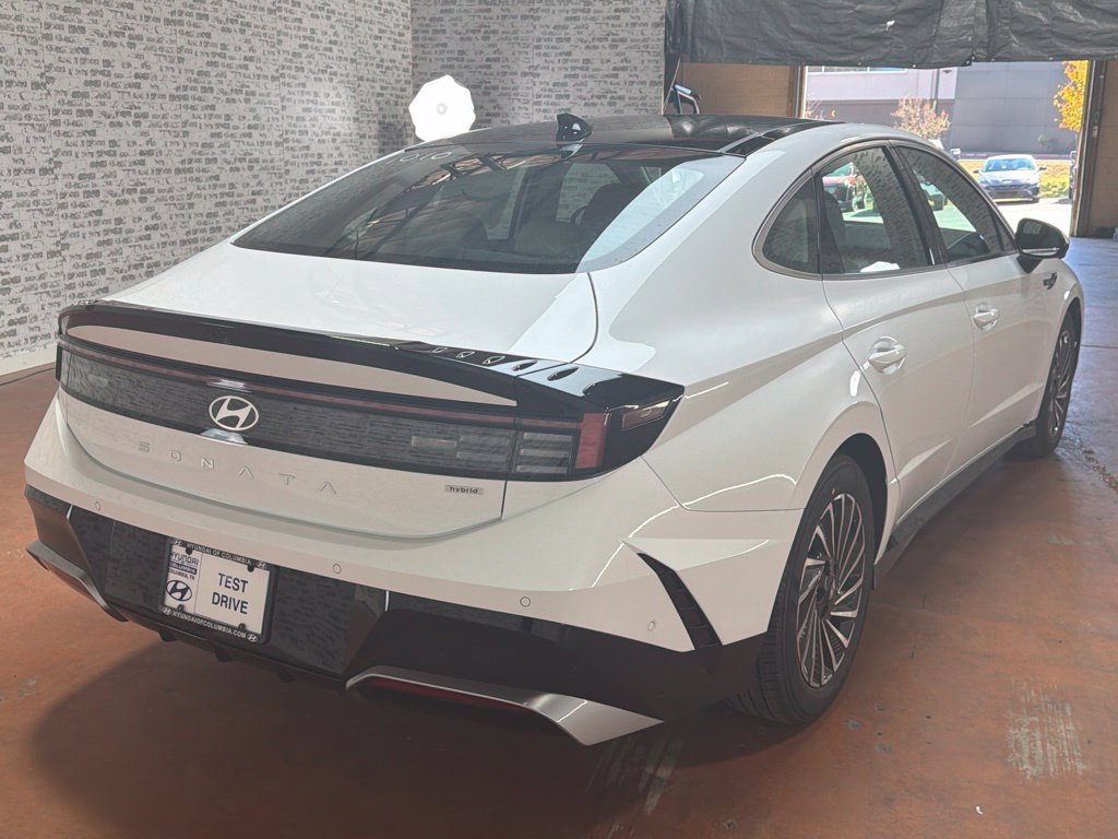 New 2027 Hyundai Sonata Limited FWD image 7