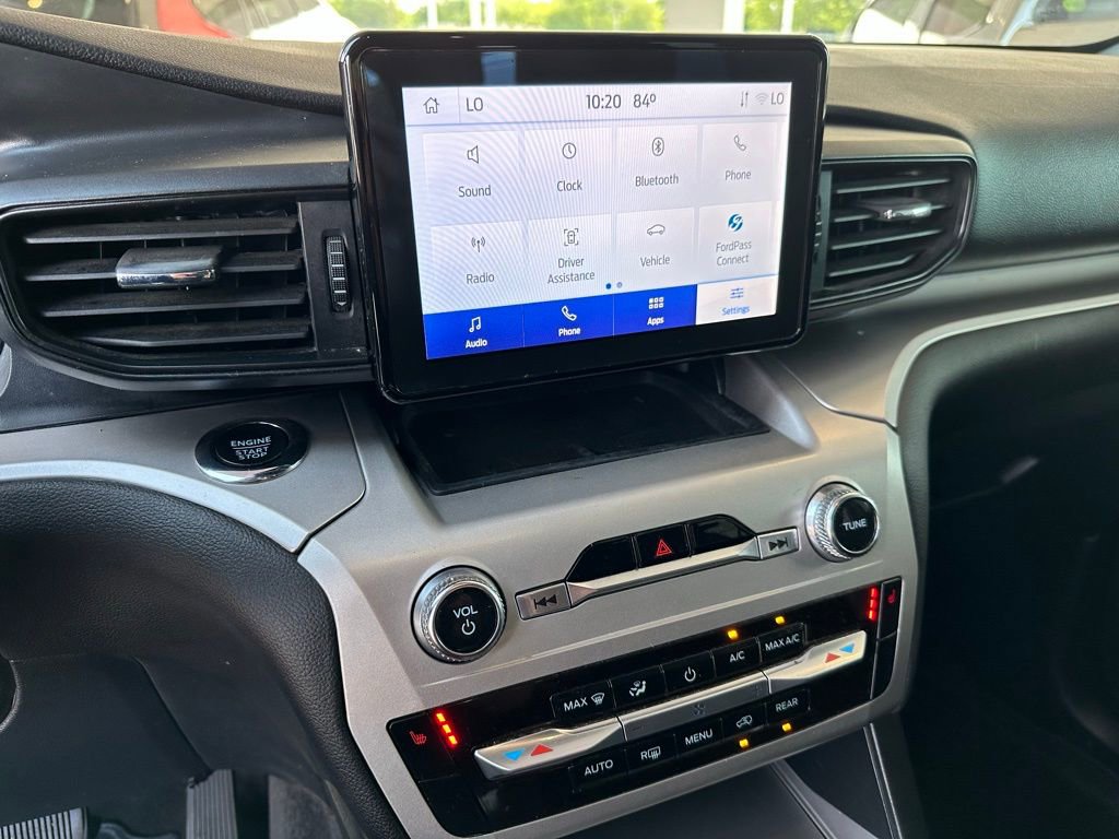 Used 2022 Ford Explorer XLT image 24