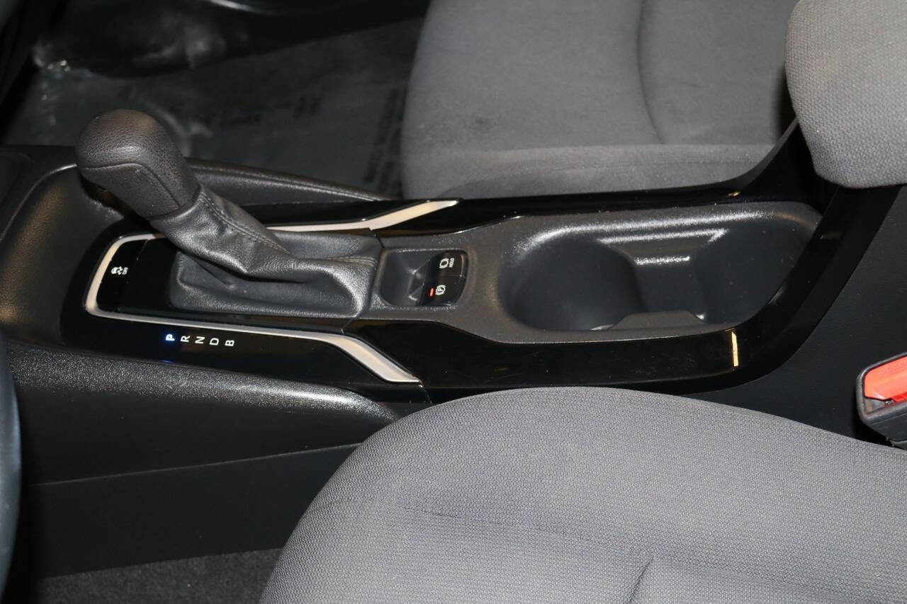 Used 2022 Toyota Corolla LE image 28