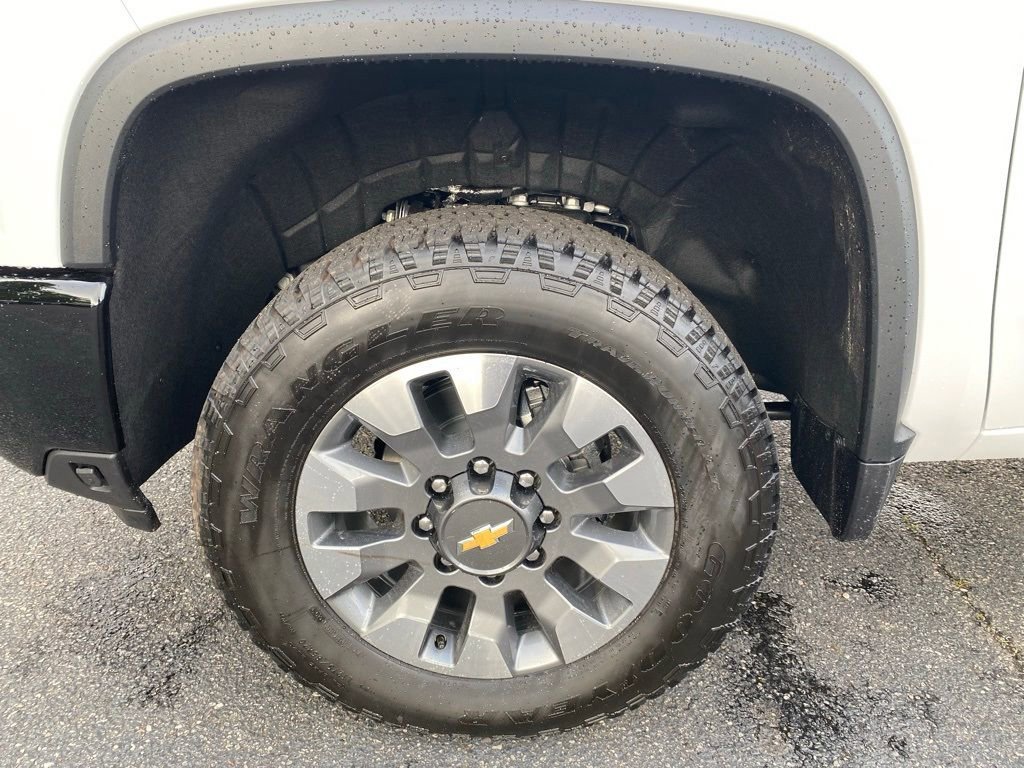 New 2025 Chevrolet Silverado 2500 Custom w/ Custom Value Package image 32