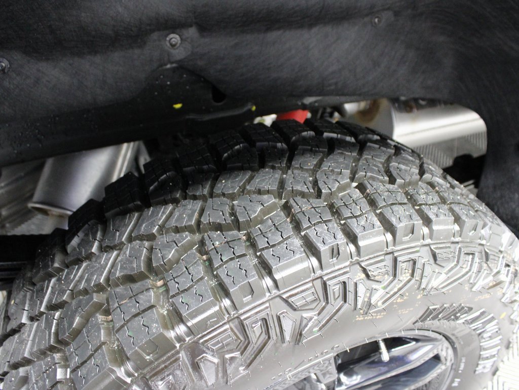 Used 2025 Chevrolet Silverado 1500 Custom Trail Boss image 28