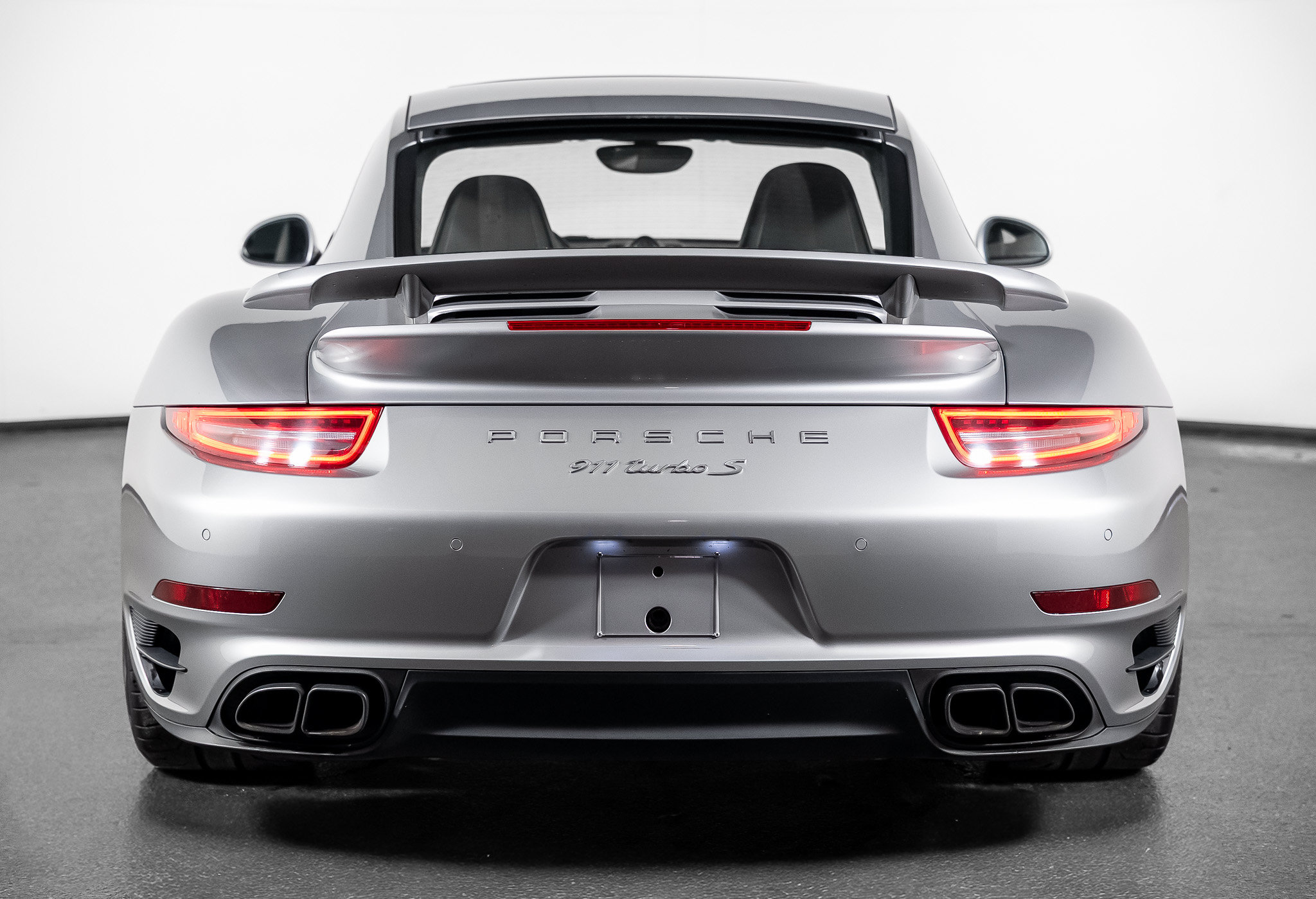 Used 2014 Porsche 911 Turbo S AWD/4WD image 22