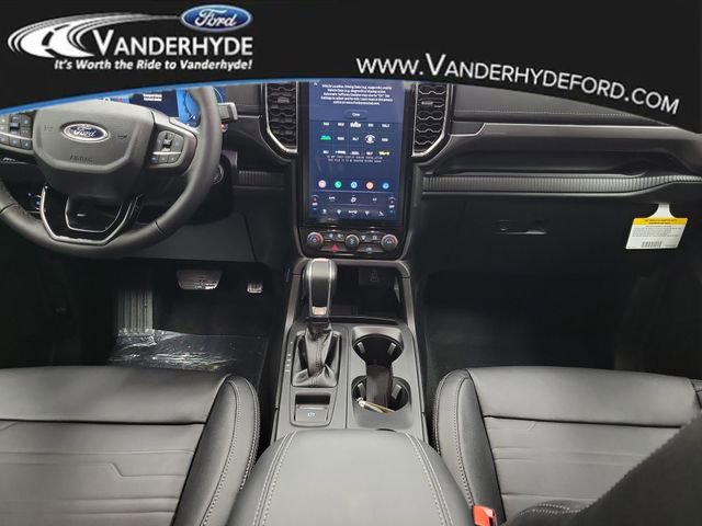 New 2025 Ford Ranger Lariat image 13