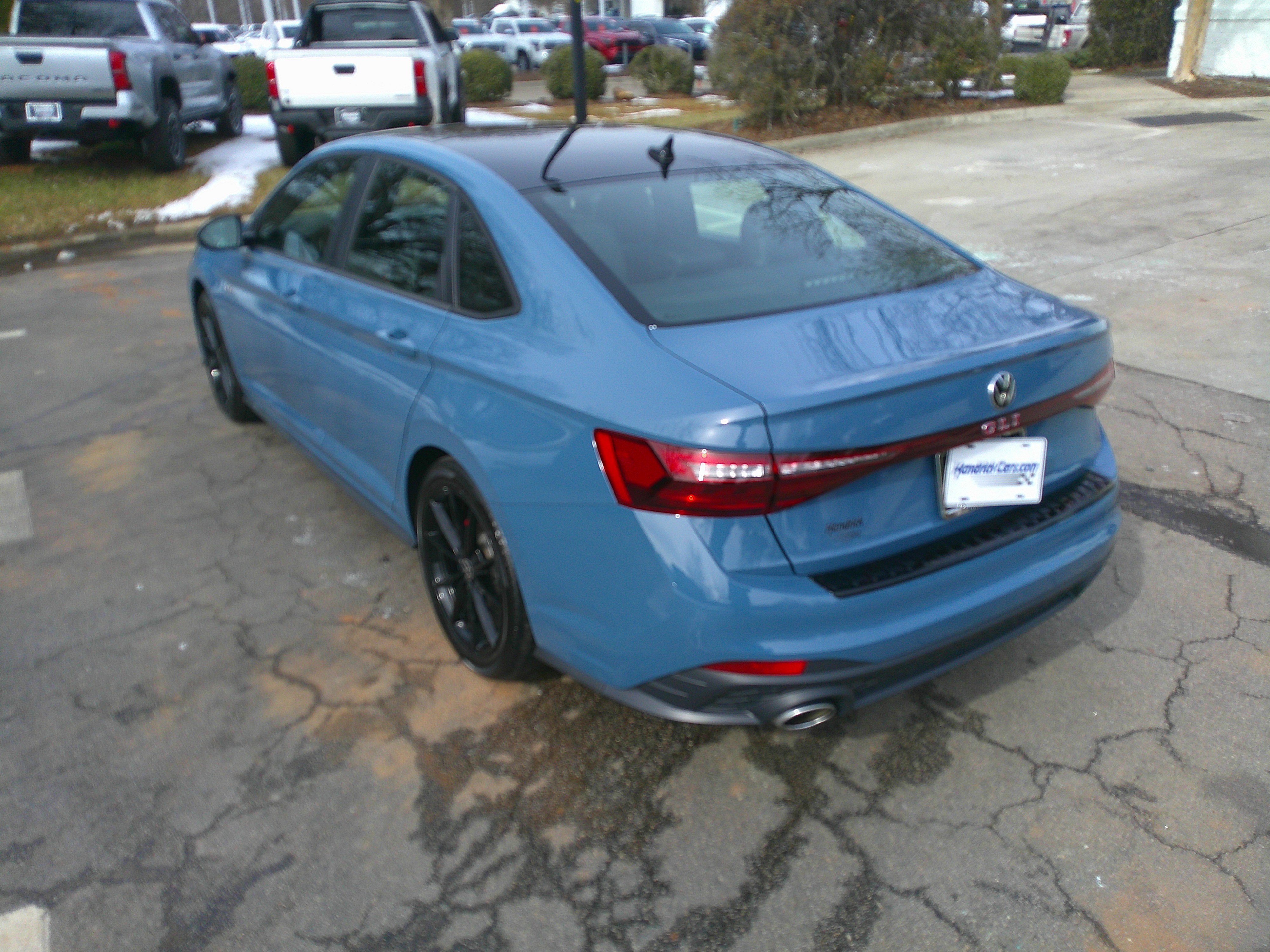 Used 2025 Volkswagen Jetta GLI Autobahn w/ GLI Black Package image 9
