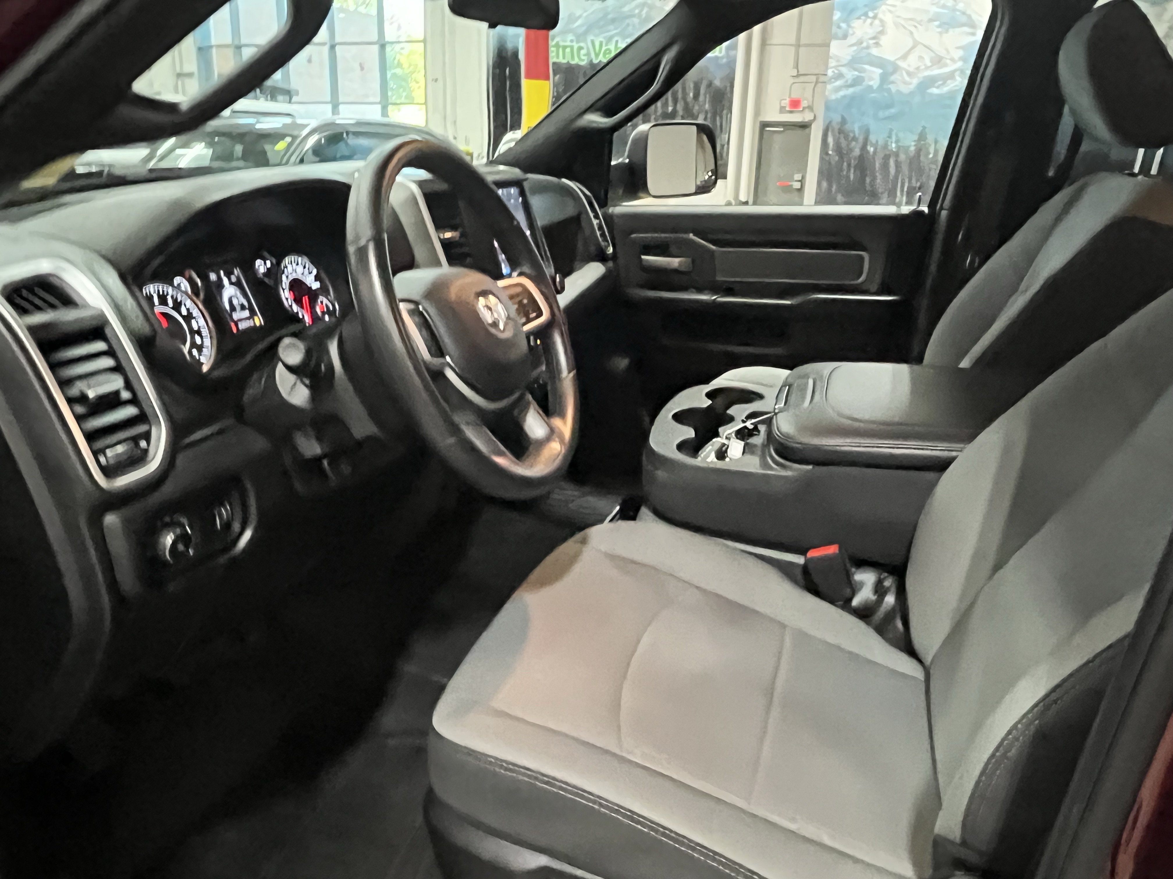 Certified 2022 RAM 2500 Big Horn AWD/4WD image 11