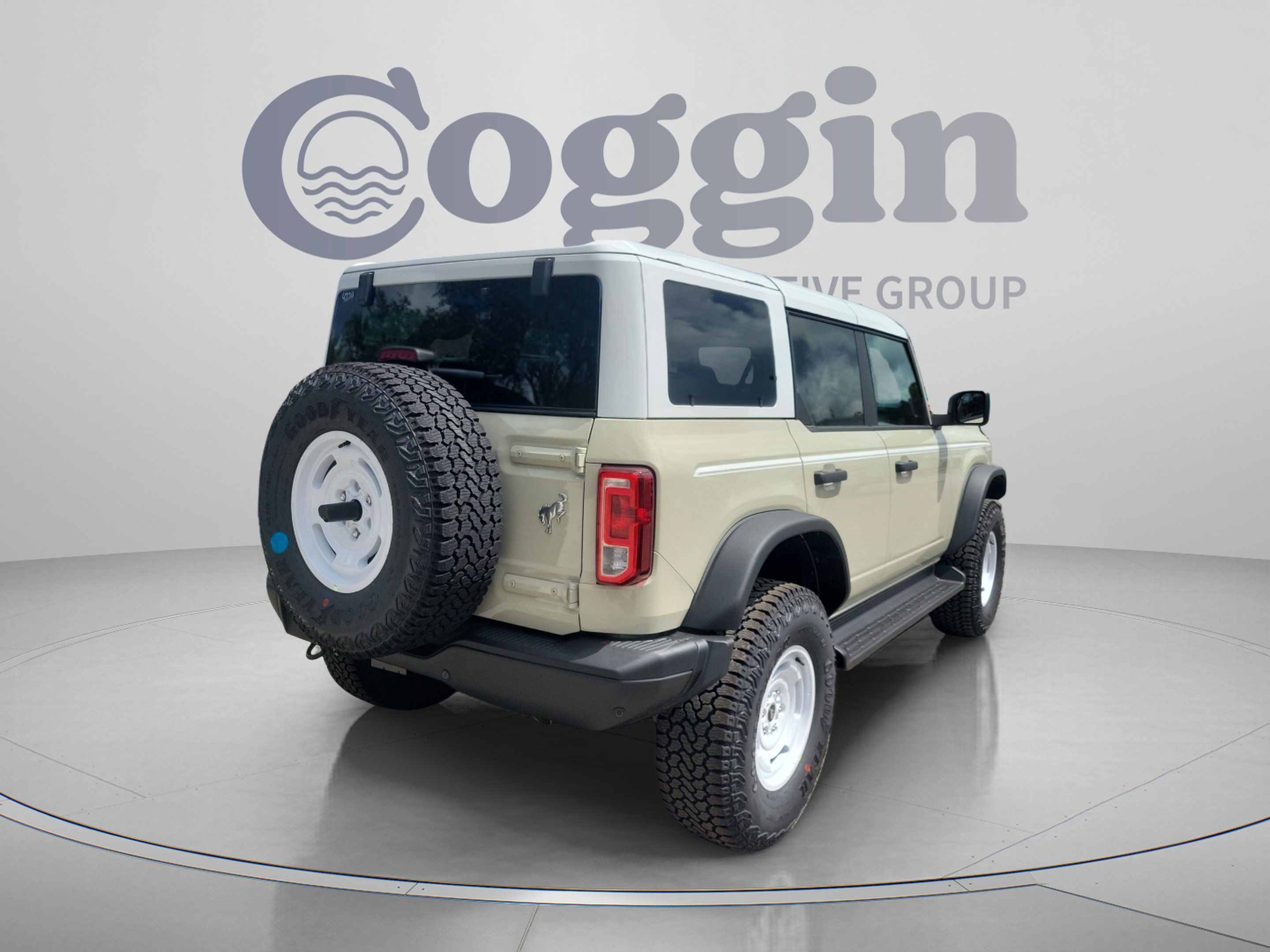 New 2026 Ford Bronco Heritage Edition AWD/4WD image 3