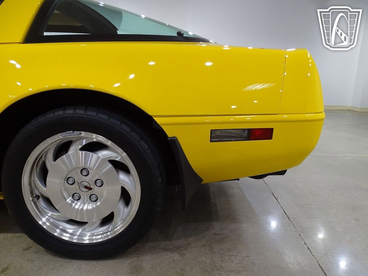Used 1996 Chevrolet Corvette Coupe RWD image 33