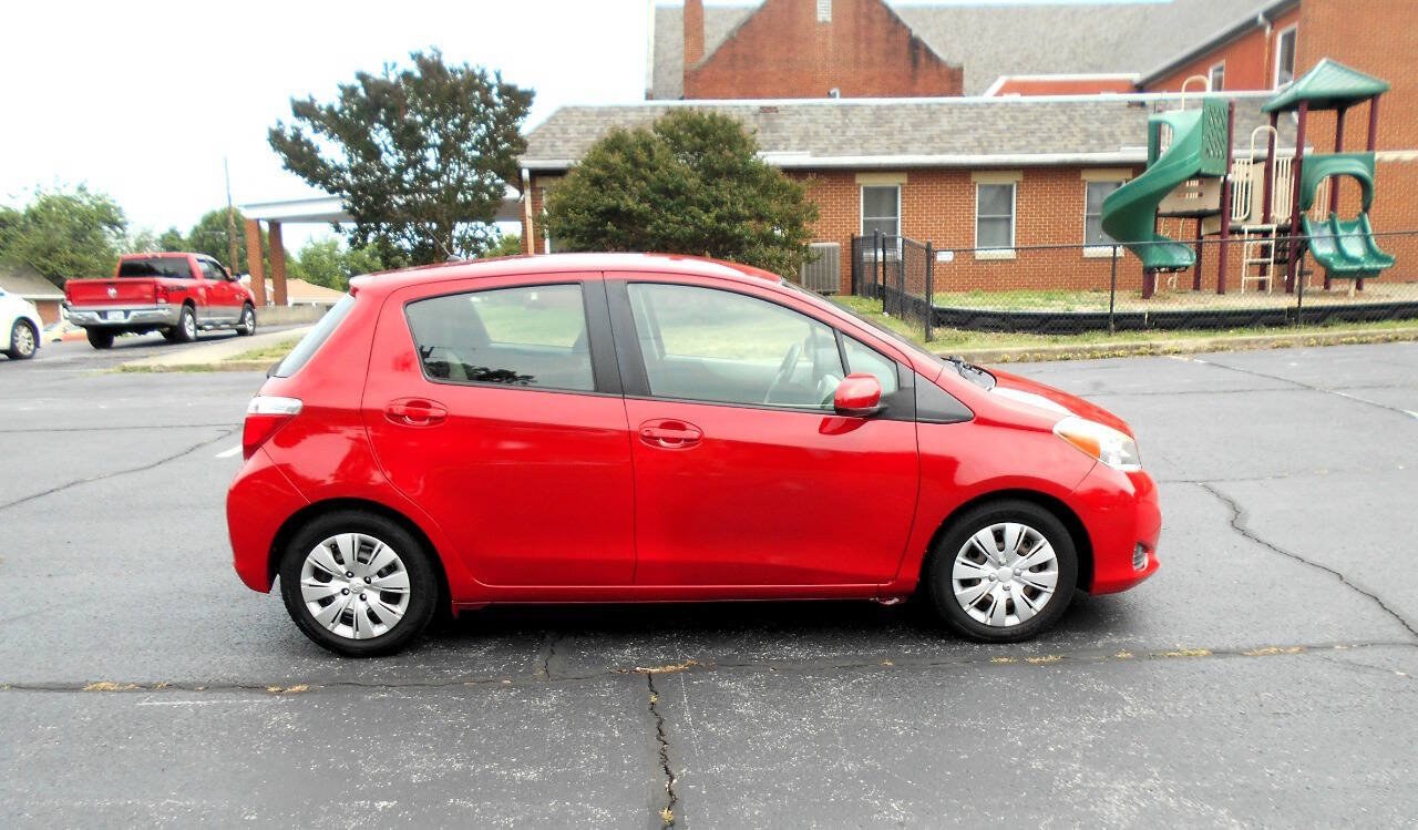 Used 2014 Toyota Yaris L FWD image 4