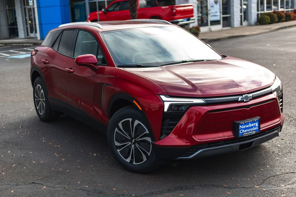New 2026 Chevrolet Blazer EV LT FWD video 2