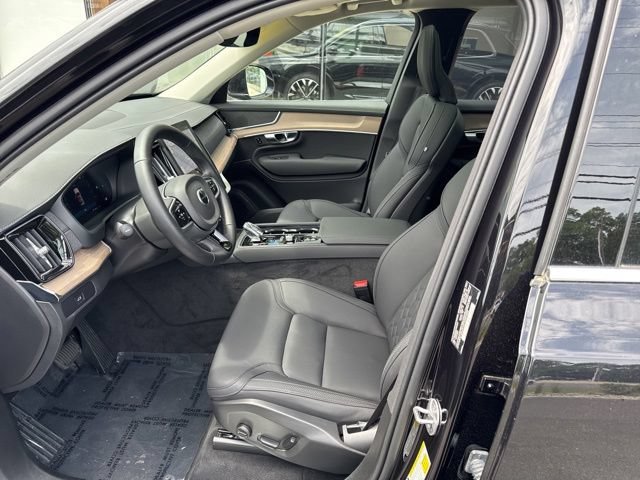 Certified 2025 Volvo XC90 B6 Plus AWD/4WD image 20