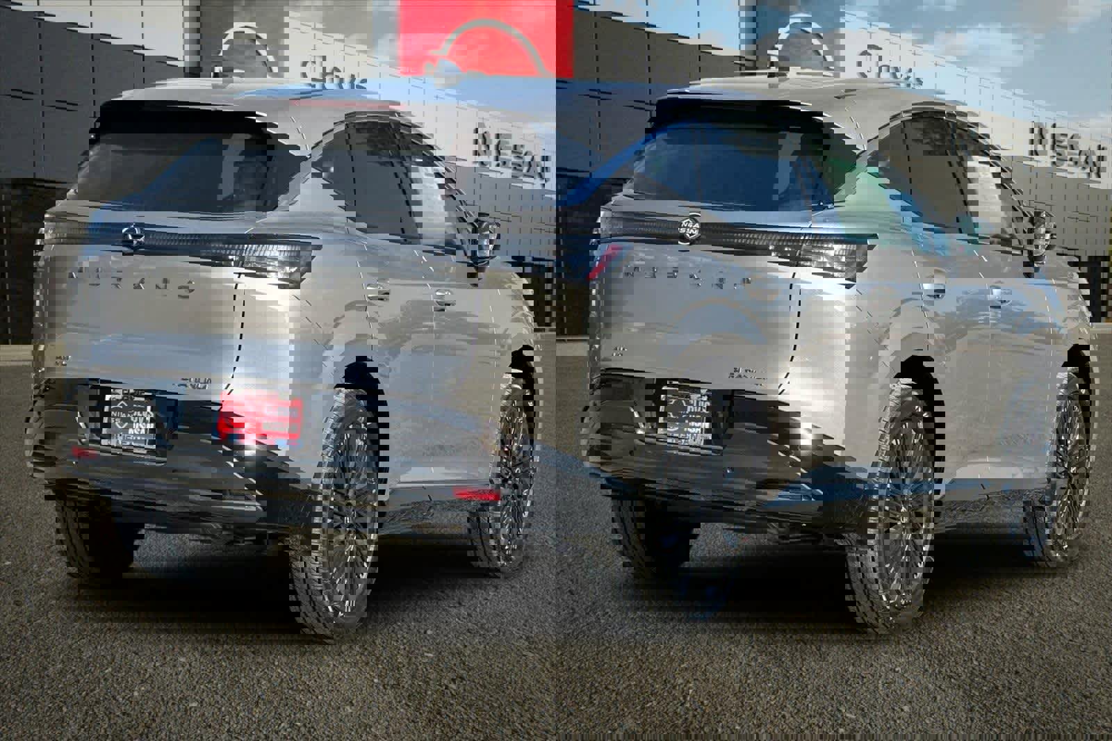 New 2026 Nissan Murano Platinum image 3