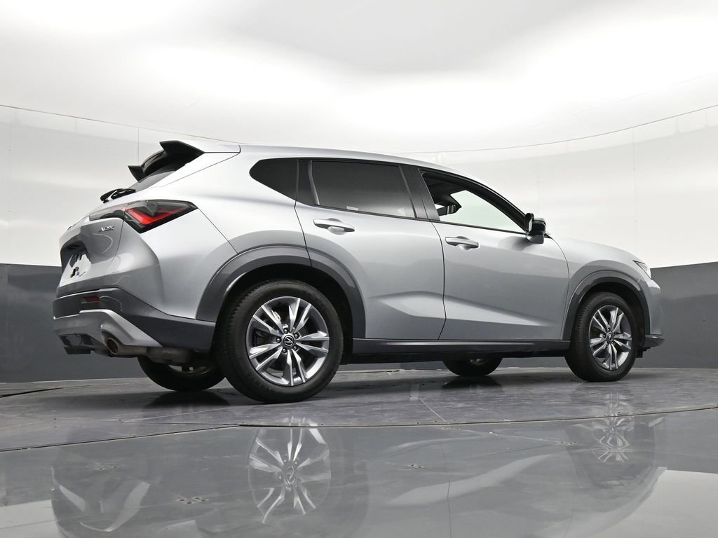 Used 2025 Acura ADX FWD image 29