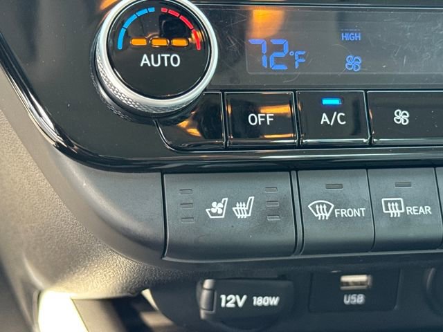 Certified 2022 Hyundai Elantra Limited w/ Cargo Package image 24