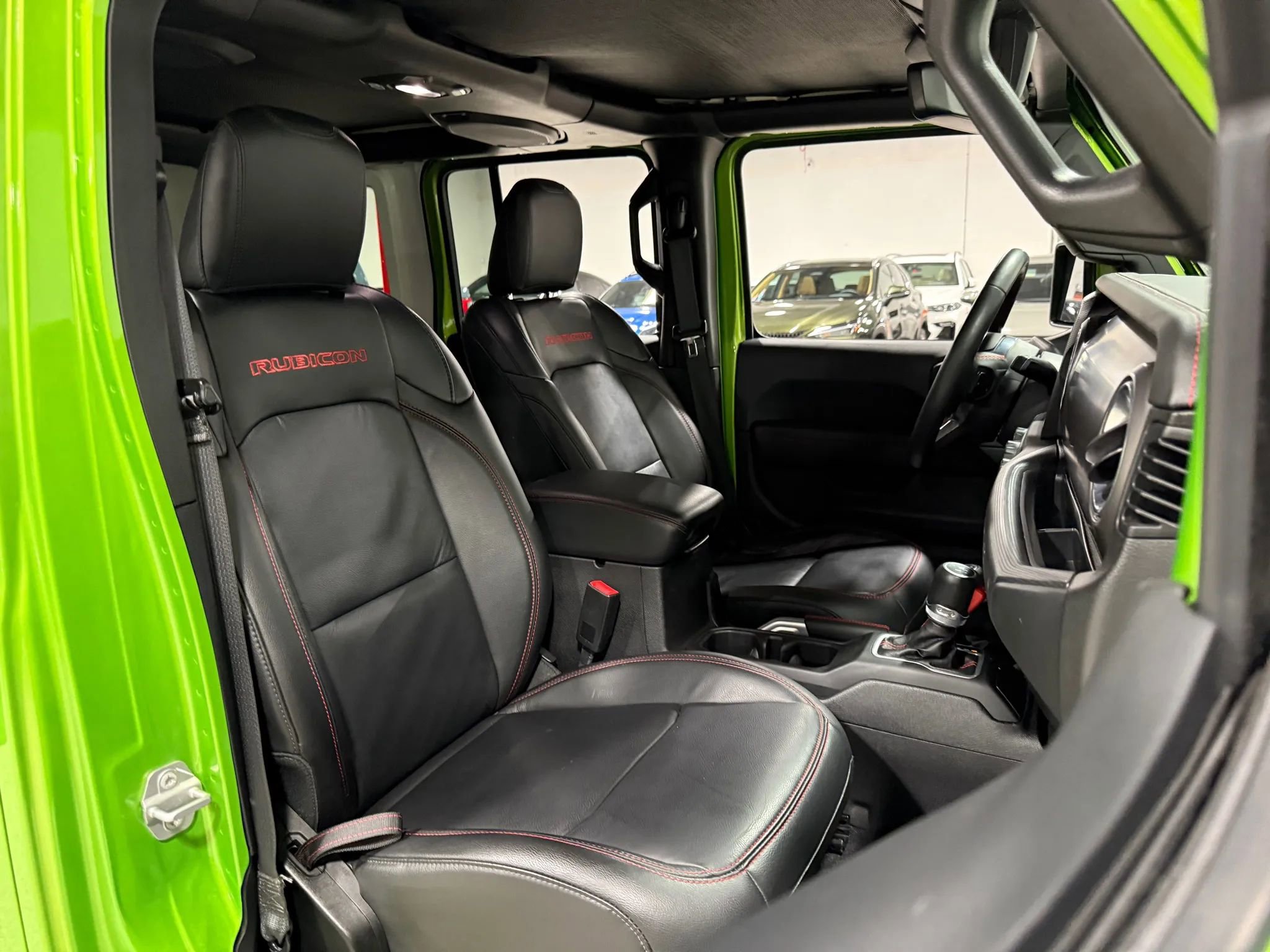 Used 2018 Jeep Wrangler Unlimited Rubicon w/ Dual Top Group image 52