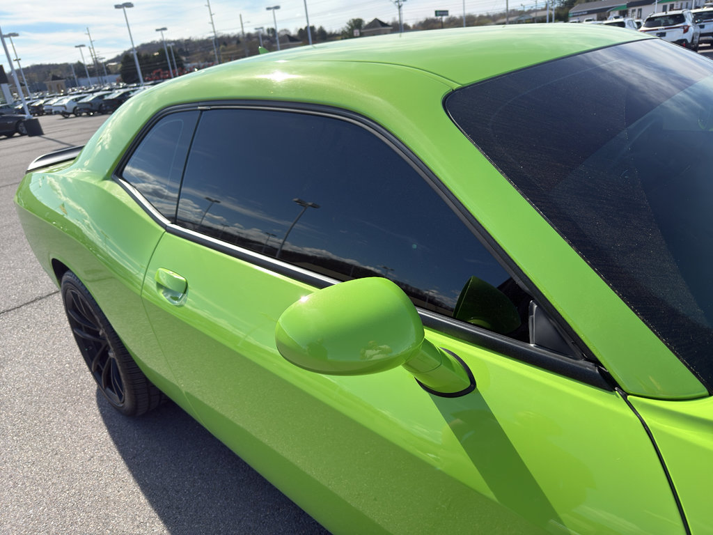 Used 2023 Dodge Challenger R/T w/ Plus Package image 16