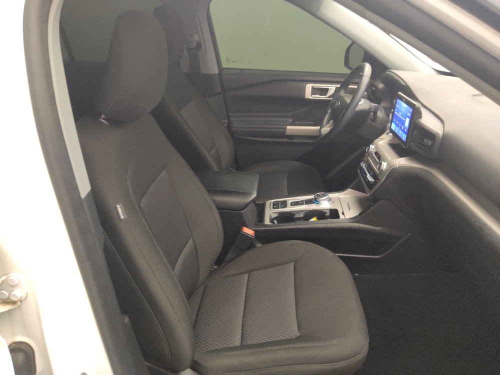 Used 2022 Ford Explorer XLT RWD image 21