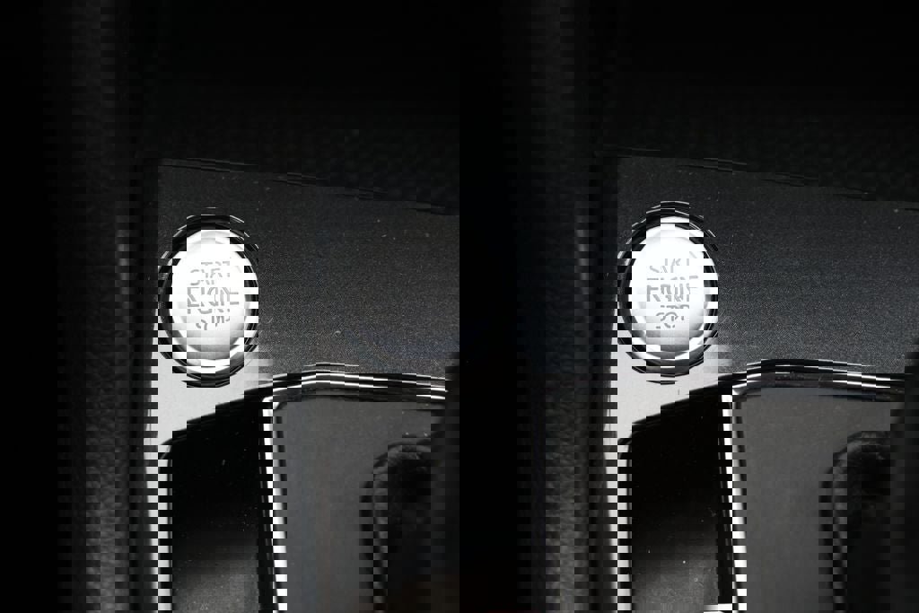 Used 2018 Volkswagen Tiguan SEL image 27