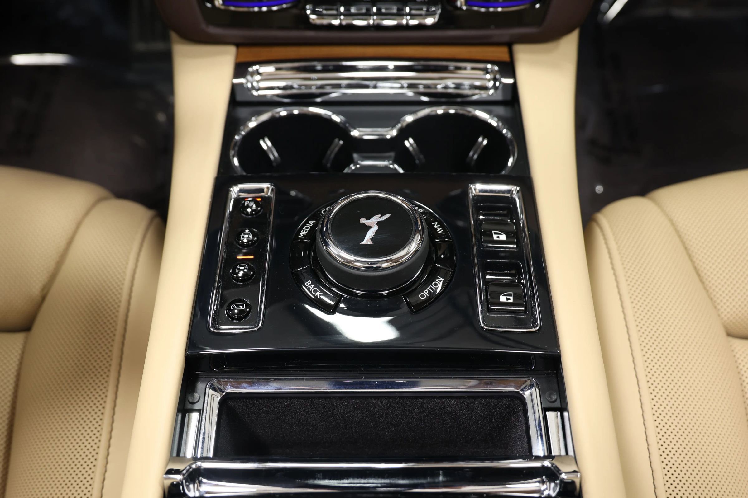 Used 2022 Rolls-Royce Ghost w/ Ghost Package image 45