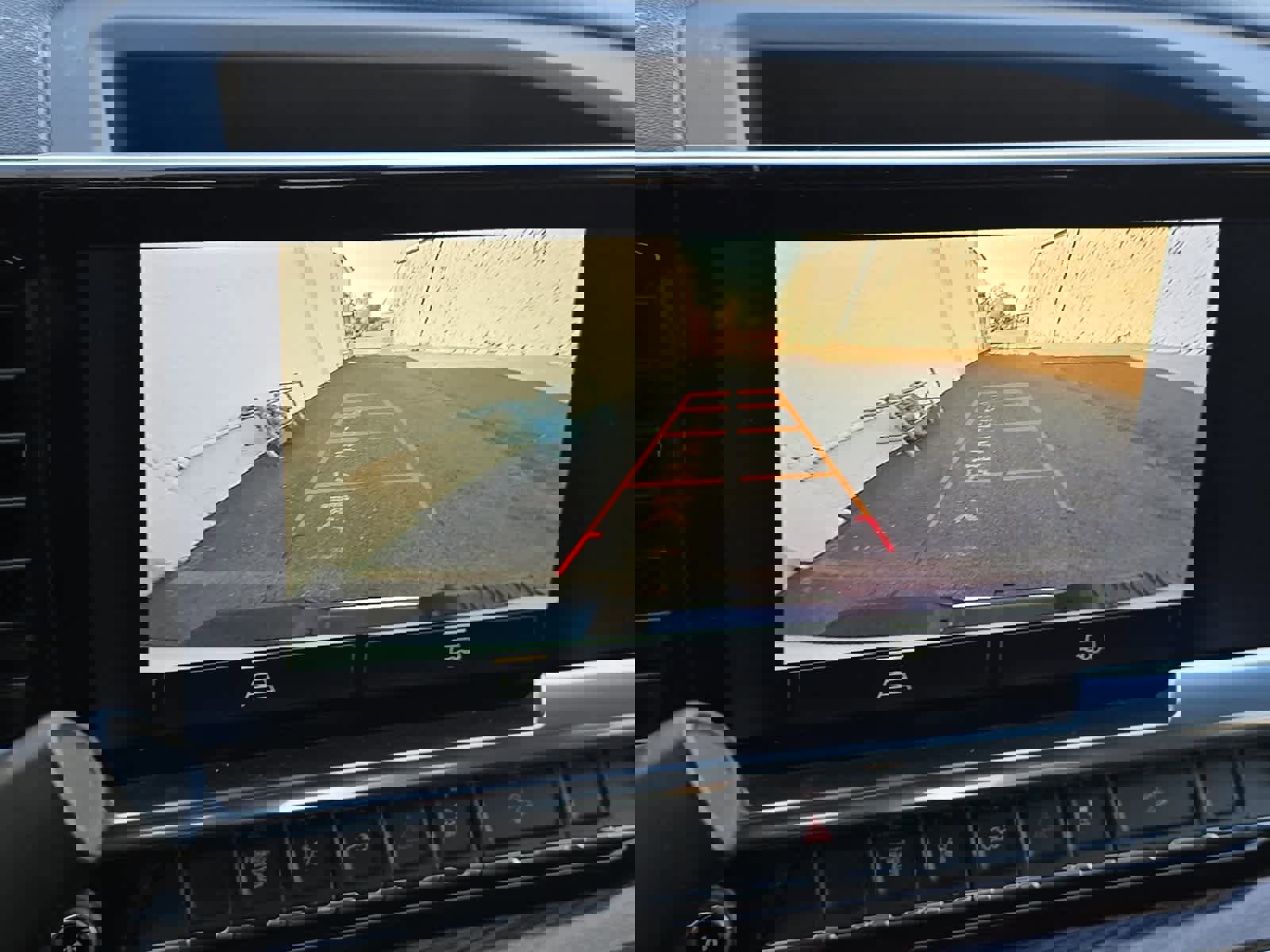 Used 2024 Chevrolet Silverado 2500 LT image 18