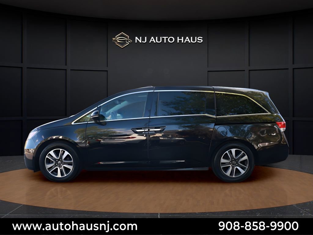 Used 2016 Honda Odyssey Touring image 5