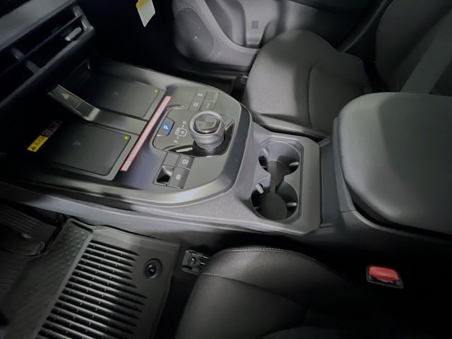 New 2026 Toyota C-HR AWD/4WD image 22